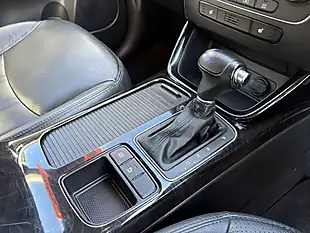 Used 2014 Kia Sorento KX-2 Silver - Interior and Exterior details 14