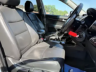 Used 2014 Kia Sorento KX-2 White - Interior and Exterior details 12