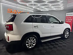 Used 2014 Kia Sorento KX-3 White - Interior and Exterior details 10