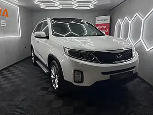 Used 2014 Kia Sorento KX-3 White - Interior and Exterior details 7