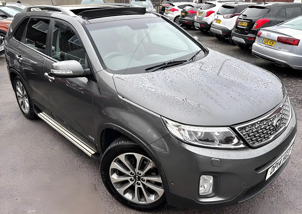 Used 2014 Kia Sorento KX-4 Silver - Interior and Exterior details 3