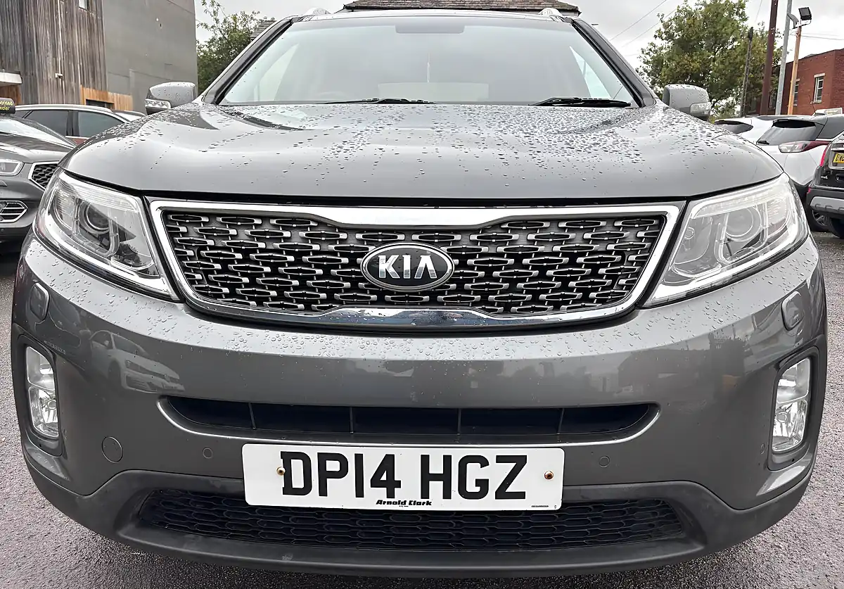 Used 2014 Kia Sorento KX-4 Silver - Interior and Exterior details 4