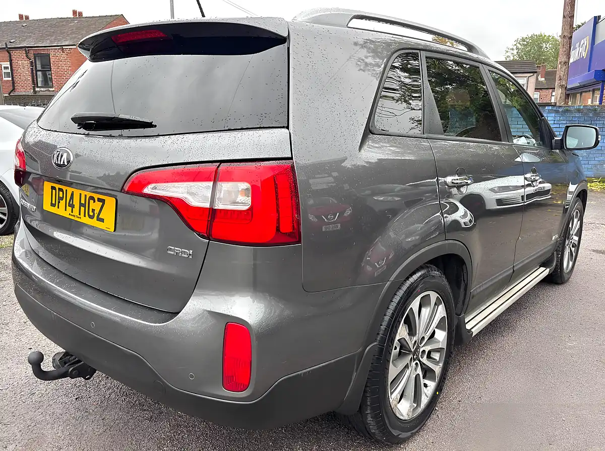 Used 2014 Kia Sorento KX-4 Silver - Interior and Exterior details 9