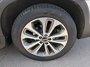Used 2014 Kia Sorento KX-4 White - Interior and Exterior details 10