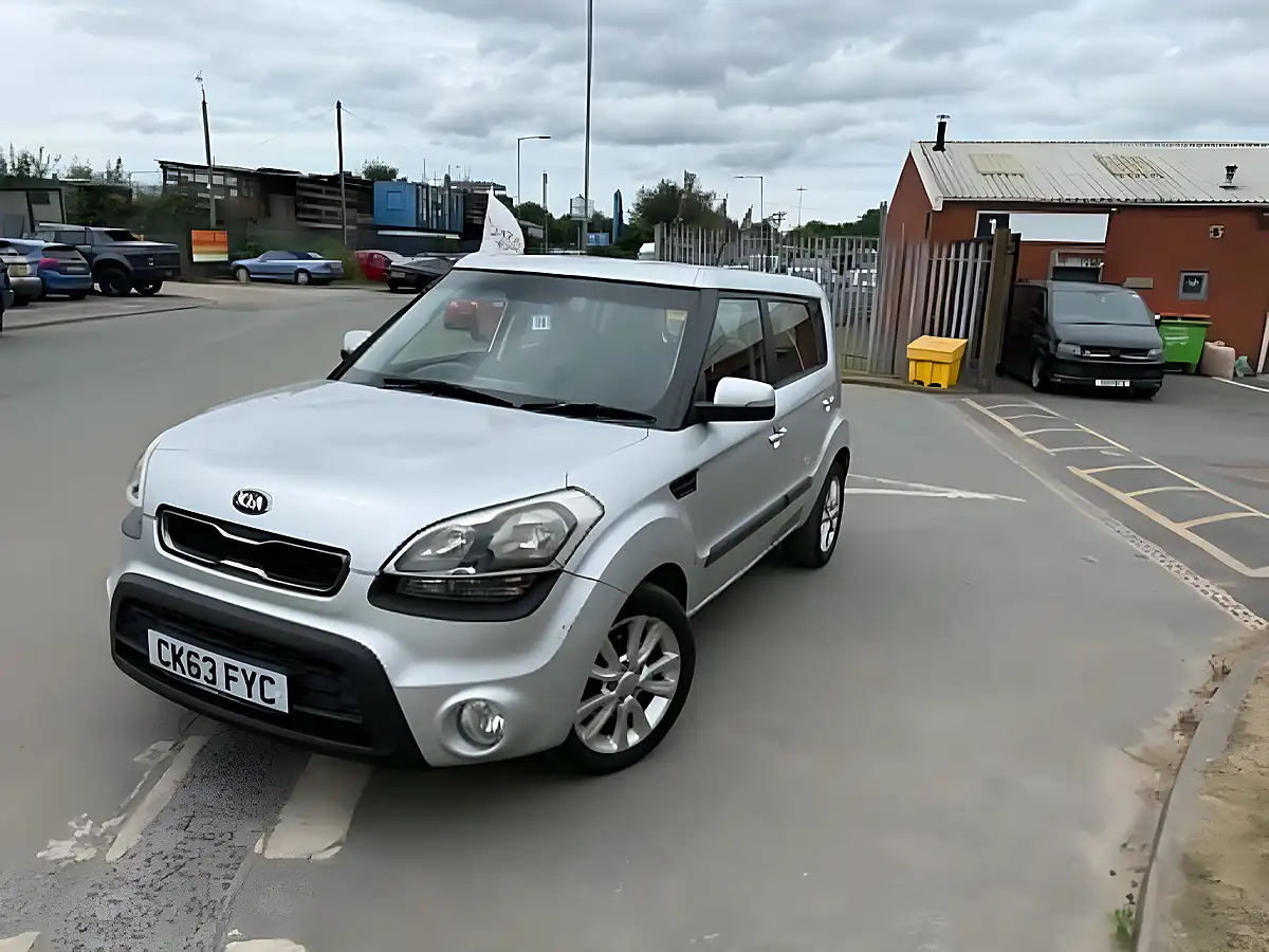 Used 2014 Kia Soul 2 - Interior and Exterior details 2