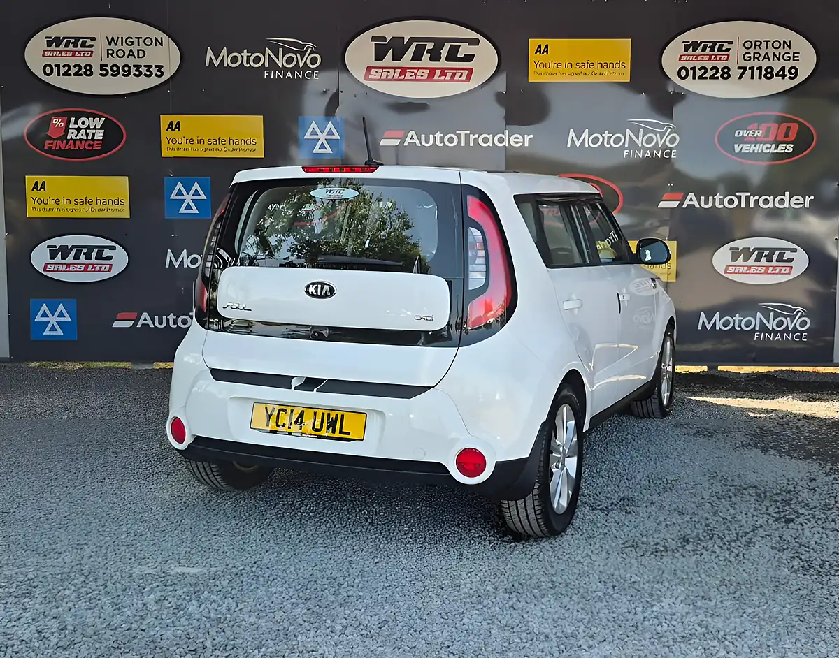 Used 2014 Kia Soul Connect Plus White - Interior and Exterior details 6