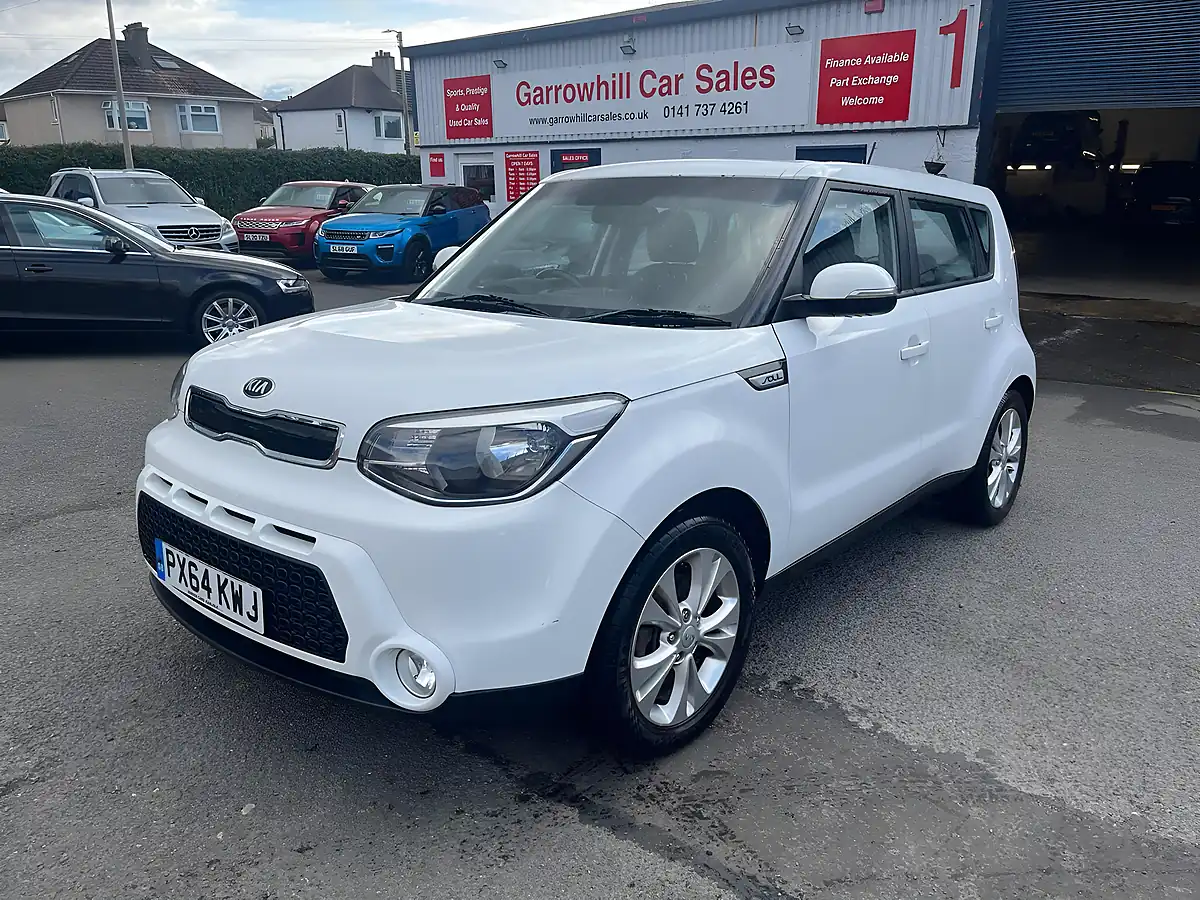 Used 2014 Kia Soul Connect Plus White - Front View