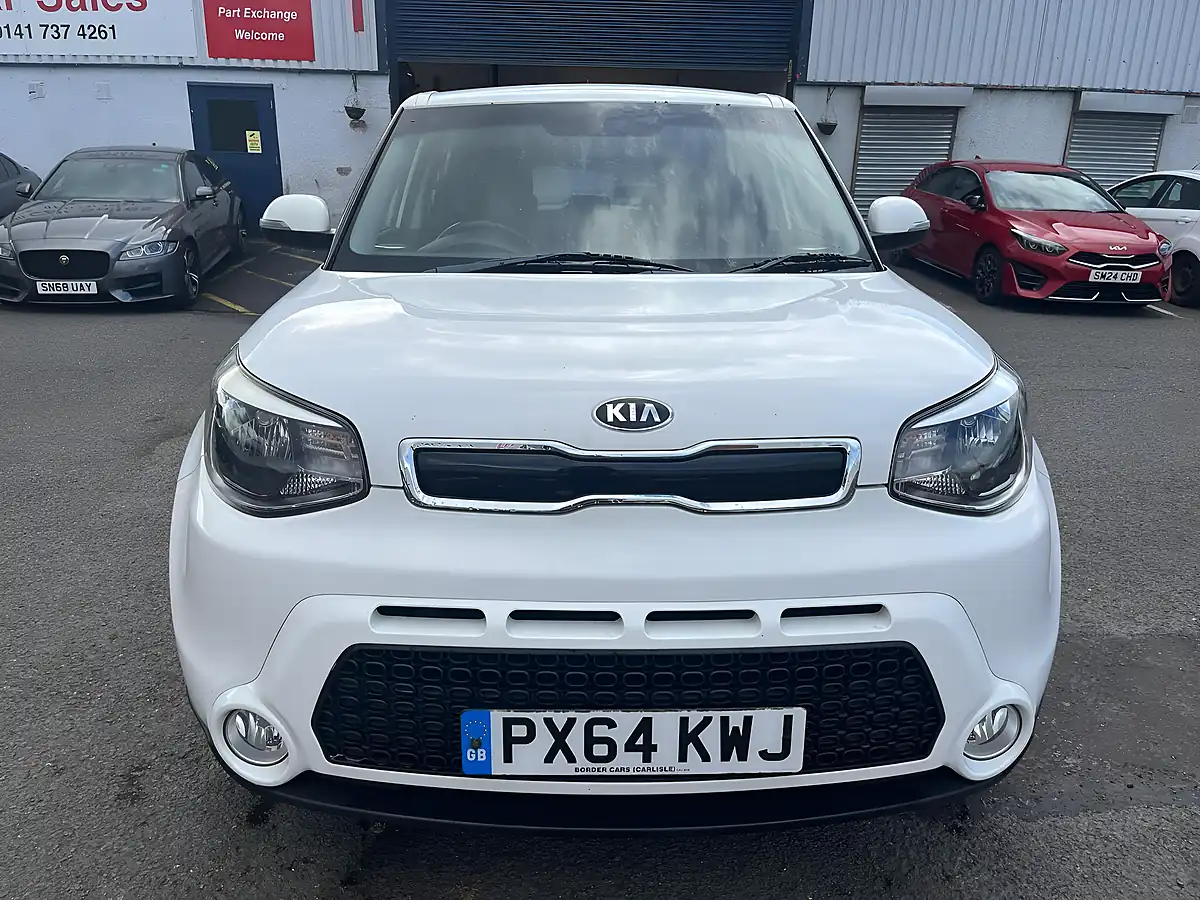 Used 2014 Kia Soul Connect Plus White - Interior and Exterior details 2