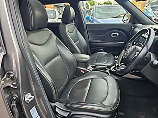 Used 2014 Kia Soul Maxx Silver - Interior and Exterior details 8