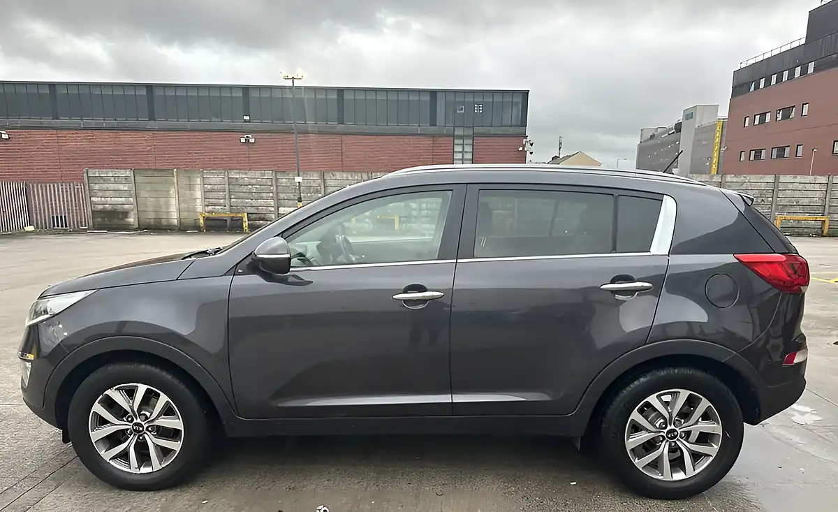 Used 2014 Kia Sportage Eco Dynamics 2 Silver - Interior and Exterior details 6
