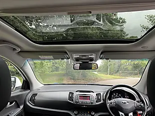 Used 2014 Kia Sportage Ecodynamics 2 White - Interior and Exterior details 12