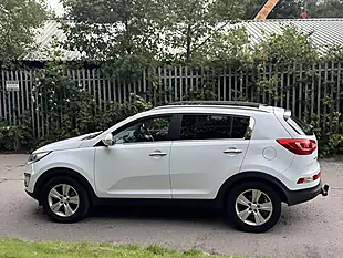 Used 2014 Kia Sportage Ecodynamics 2 White - Interior and Exterior details 3