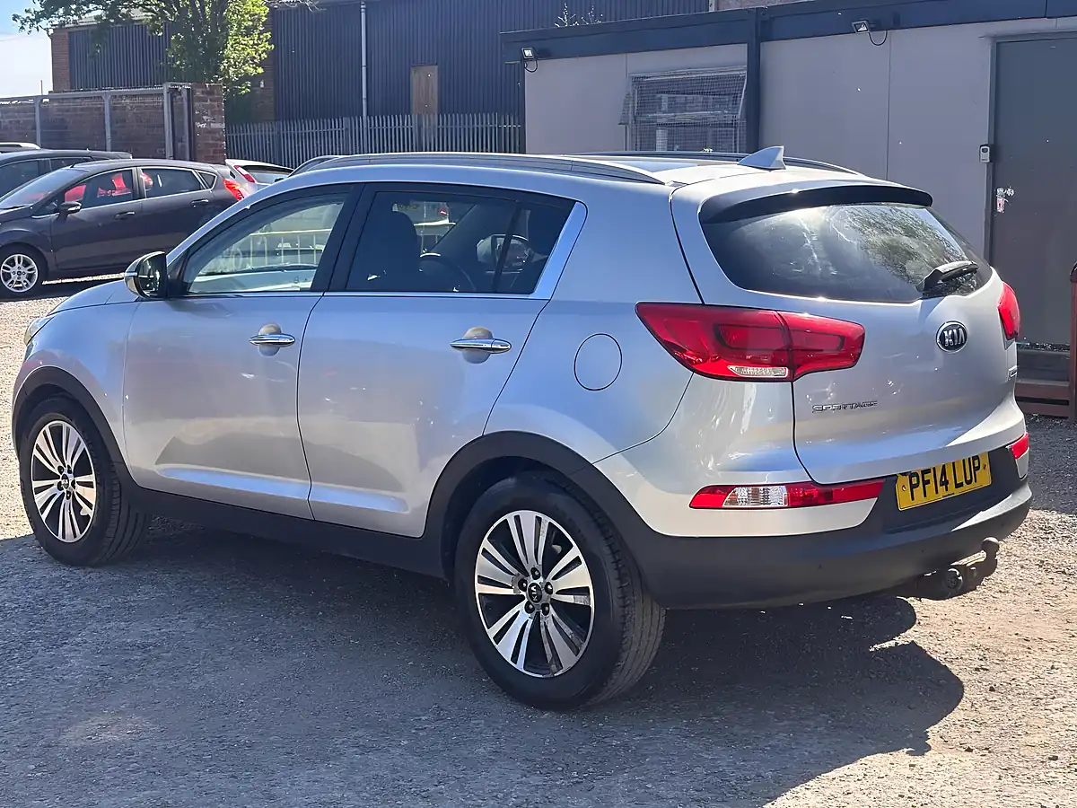 Used 2014 Kia Sportage Ecodynamics 3 2WD Silver - Interior and Exterior details 5