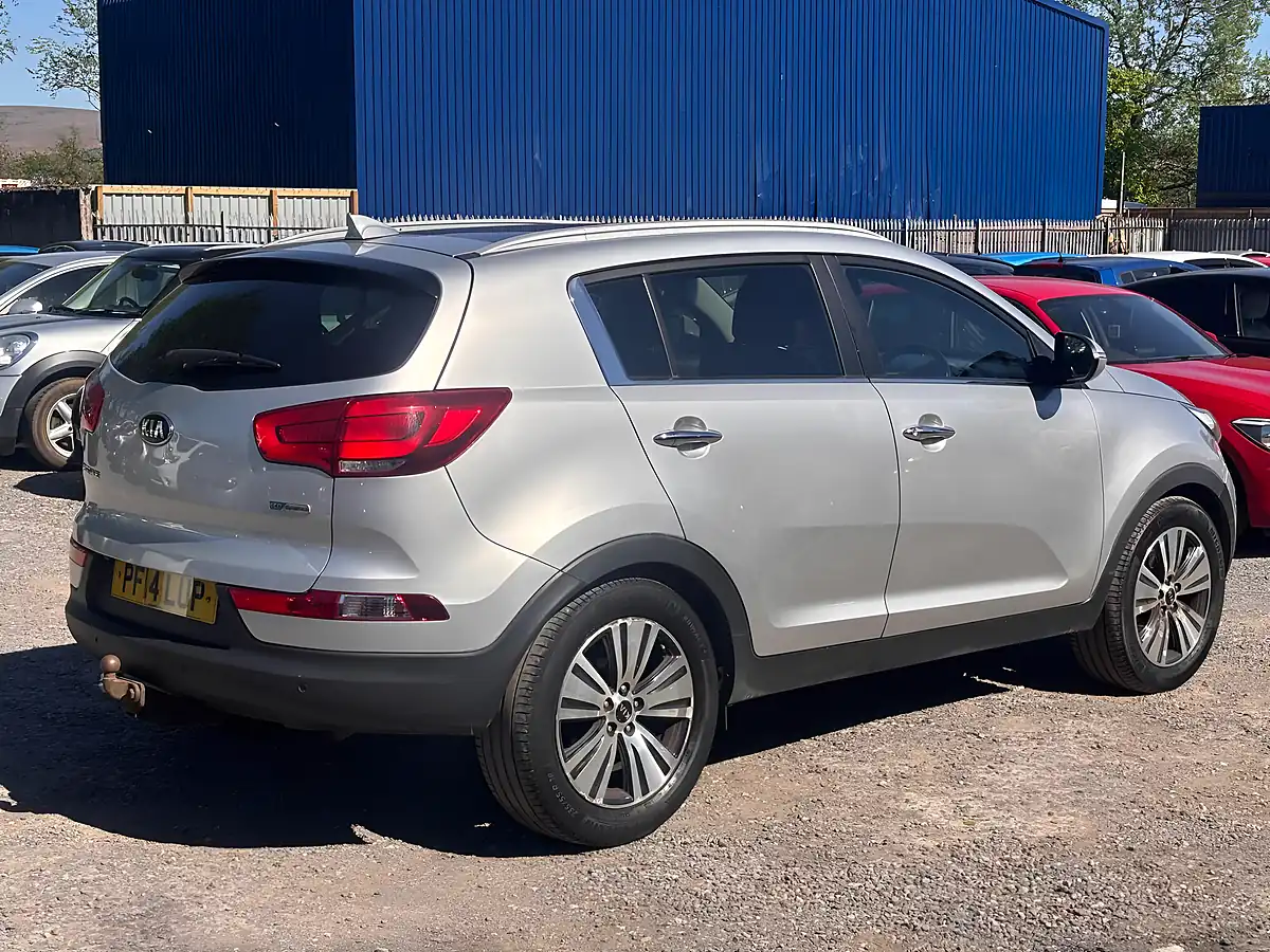 Used 2014 Kia Sportage Ecodynamics 3 2WD Silver - Interior and Exterior details 7