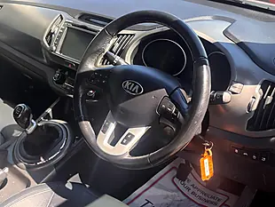 Used 2014 Kia Sportage Ecodynamics 3 2WD Silver - Interior and Exterior details 9
