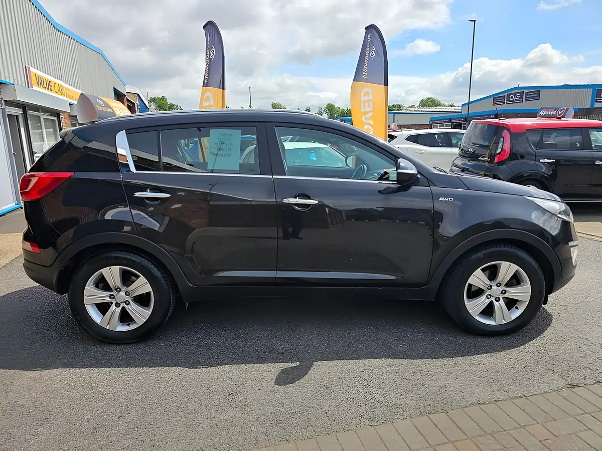 Used 2014 Kia Sportage KX-2 Black - Interior and Exterior details 5