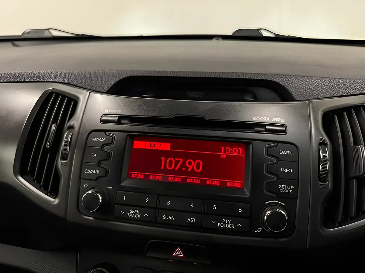 Used 2014 Kia Sportage KX-2 Black - Interior and Exterior details 17