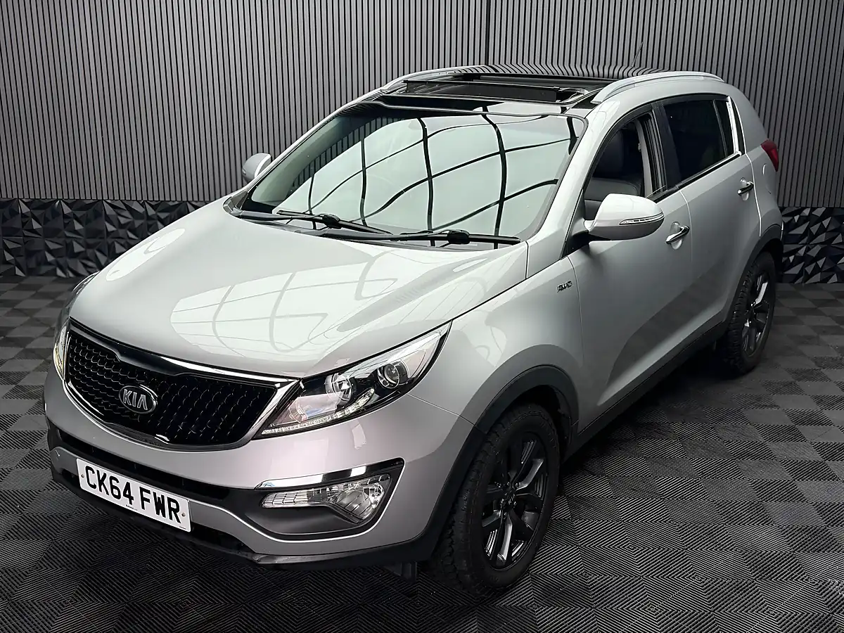 Used 2014 Kia Sportage KX-2 Silver - Interior and Exterior details 8