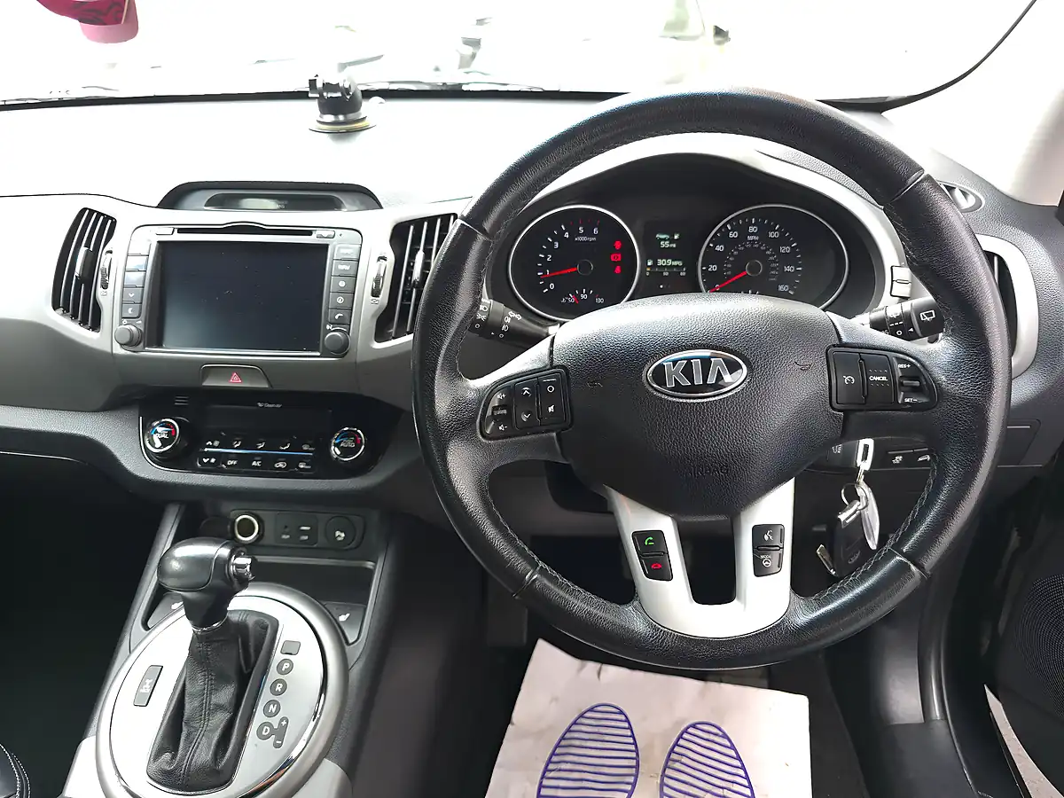 Used 2014 Kia Sportage KX-3 Black - Interior and Exterior details 13