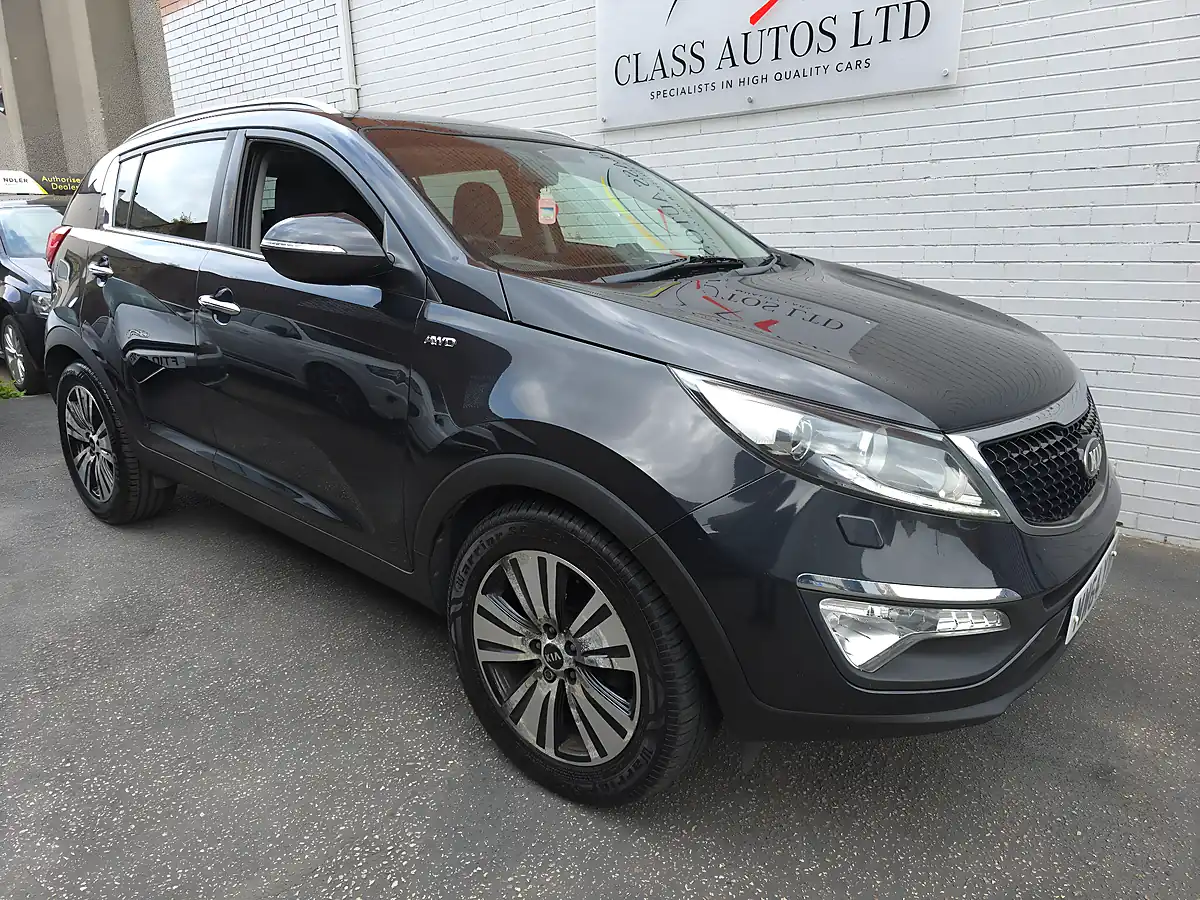 Used 2014 Kia Sportage KX-3 Black - Interior and Exterior details 14