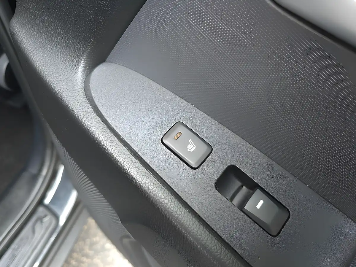 Used 2014 Kia Sportage KX-3 Black - Interior and Exterior details 17