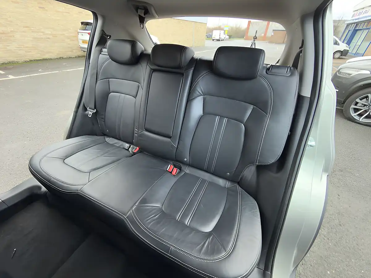 Used 2014 Kia Sportage KX-3 Silver - Interior and Exterior details 18
