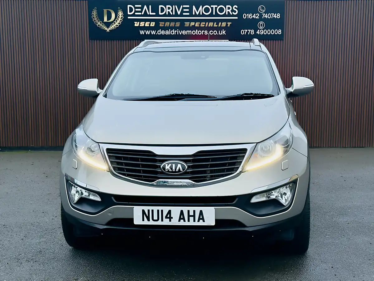 Used 2014 Kia Sportage KX-3 Silver - Interior and Exterior details 2
