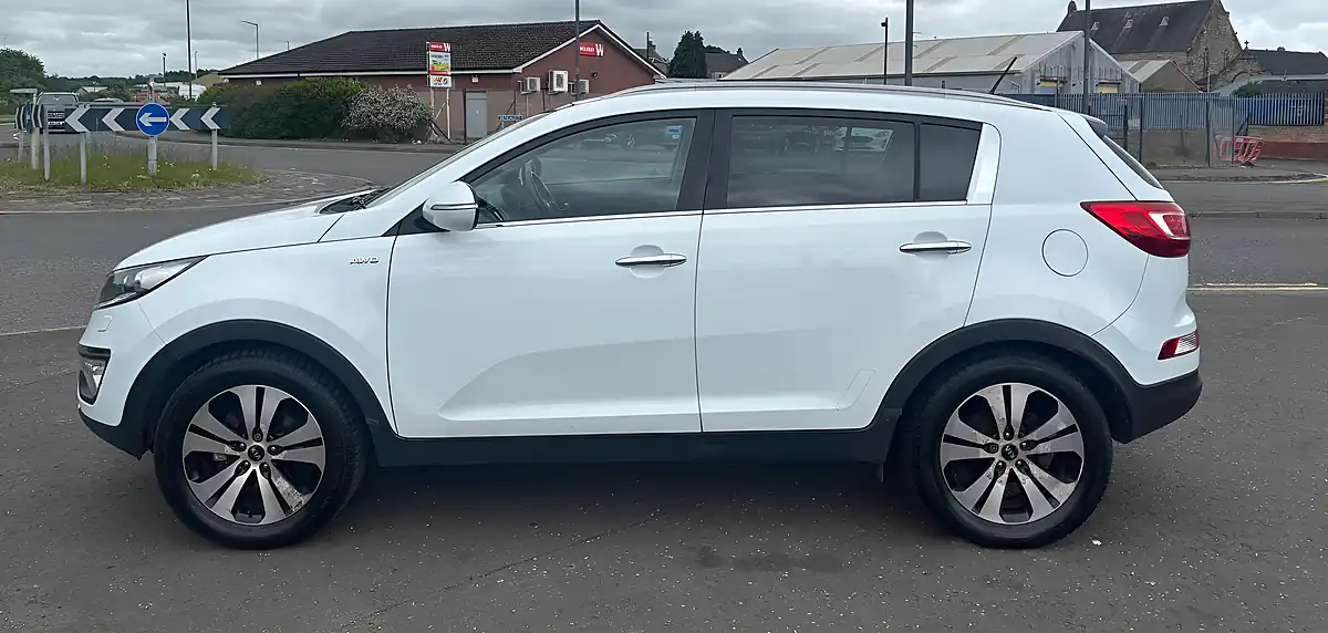 Used 2014 Kia Sportage KX-3 White - Interior and Exterior details 2