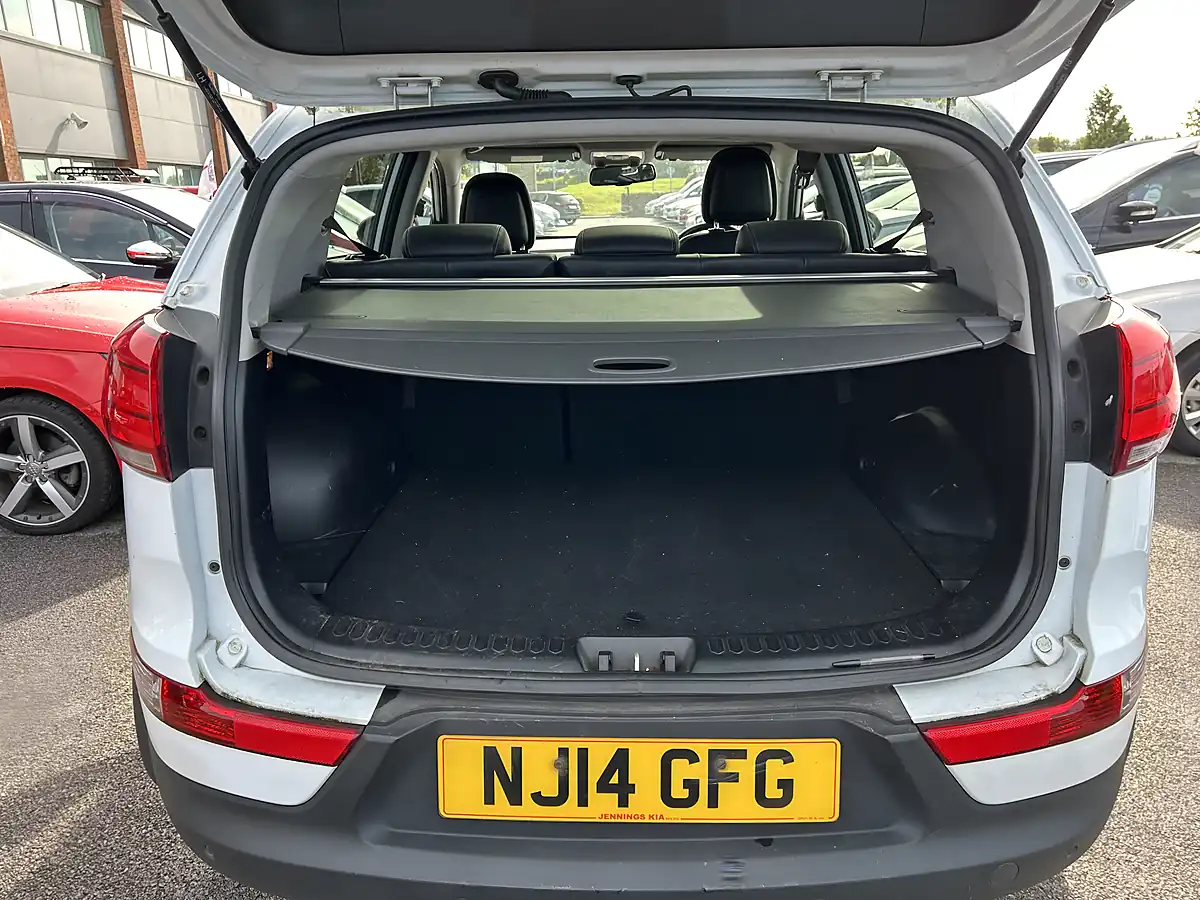 Used 2014 Kia Sportage KX-3 White - Interior and Exterior details 12