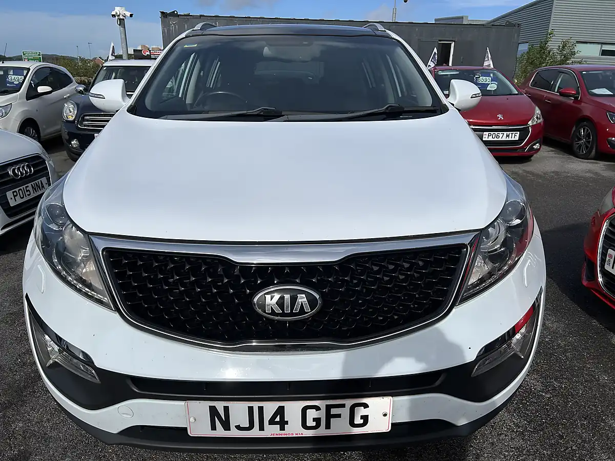 Used 2014 Kia Sportage KX-3 White - Interior and Exterior details 2