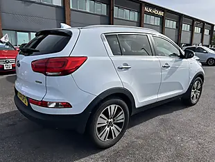 Used 2014 Kia Sportage KX-3 White - Interior and Exterior details 6