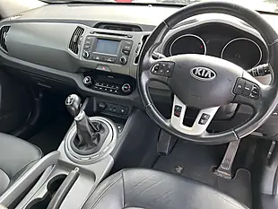 Used 2014 Kia Sportage KX-3 White - Interior and Exterior details 9
