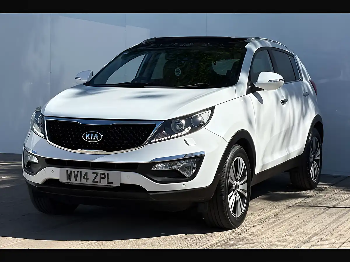 Used 2014 Kia Sportage KX-4 Arctic White - Interior and Exterior details 11