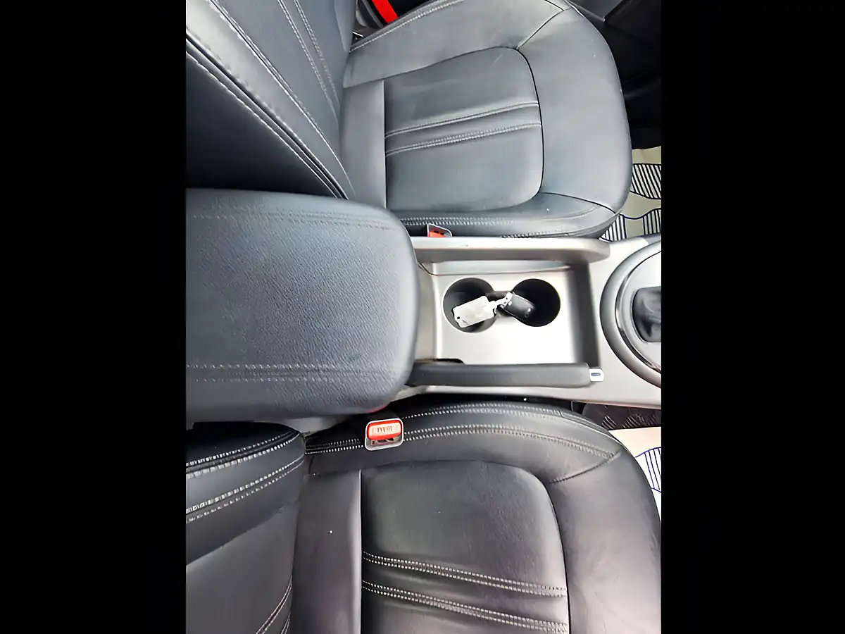 Used 2014 Kia Sportage KX-4 Silver - Interior and Exterior details 14