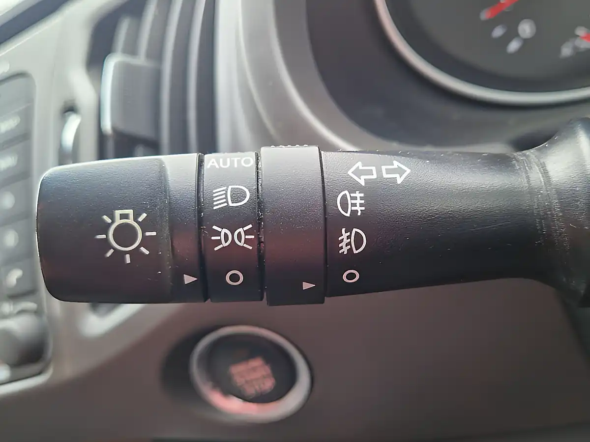 Used 2014 Kia Sportage KX-4 Silver - Interior and Exterior details 18