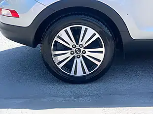 Used 2014 Kia Sportage Sportage 3 Isg Silver - Interior and Exterior details 16