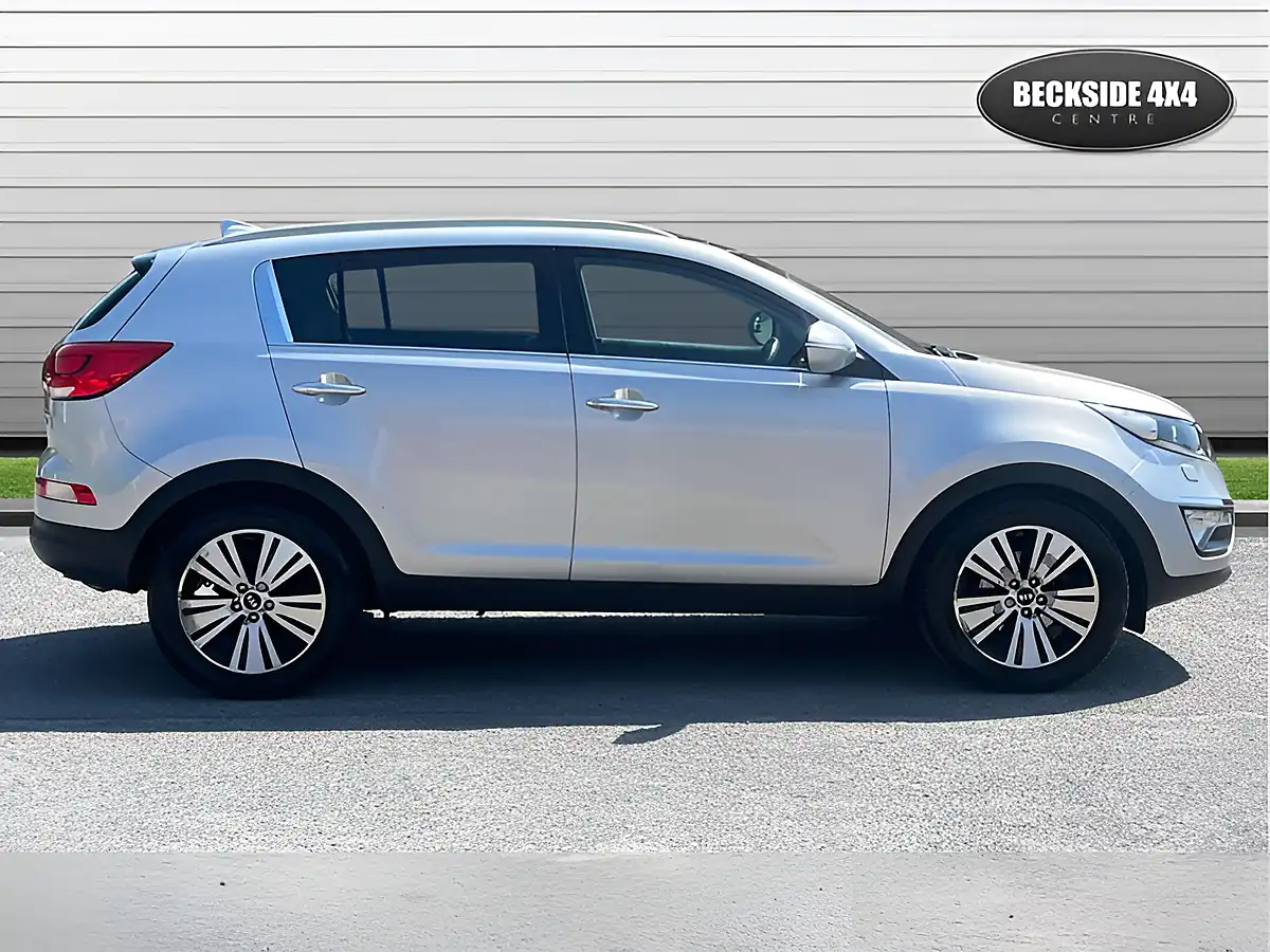 Used 2014 Kia Sportage Sportage 3 Isg Silver - Interior and Exterior details 2