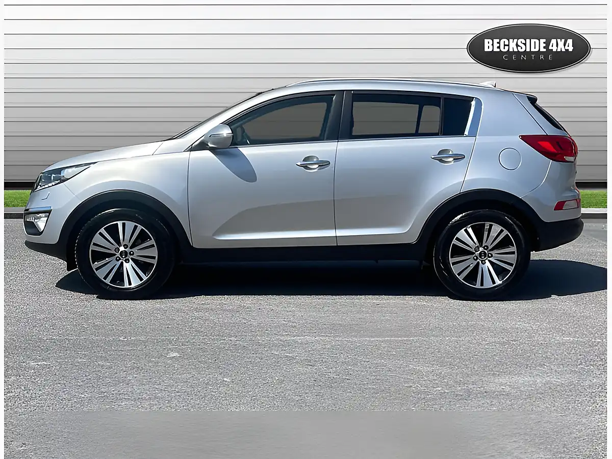 Used 2014 Kia Sportage Sportage 3 Isg Silver - Interior and Exterior details 5