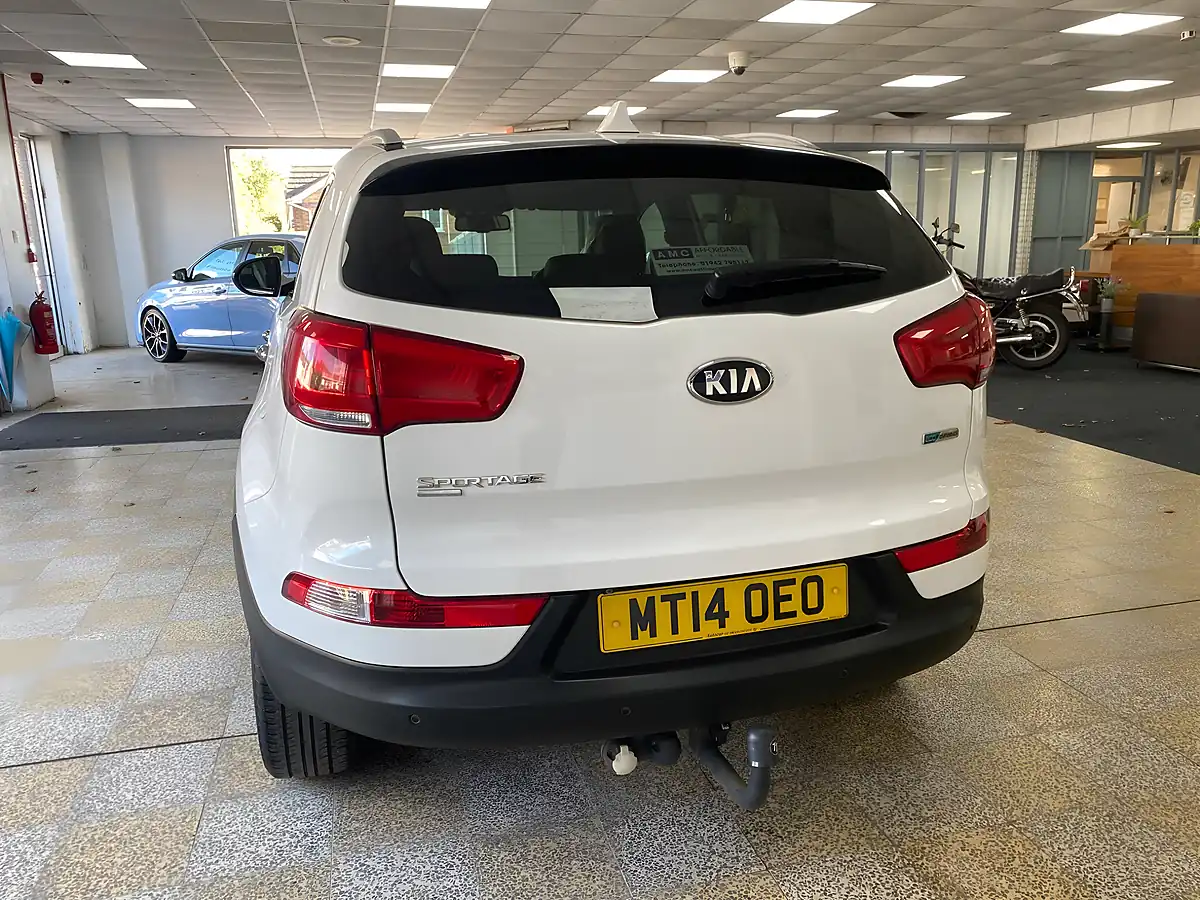Used 2014 Kia Sportage White Edition White - Interior and Exterior details 10
