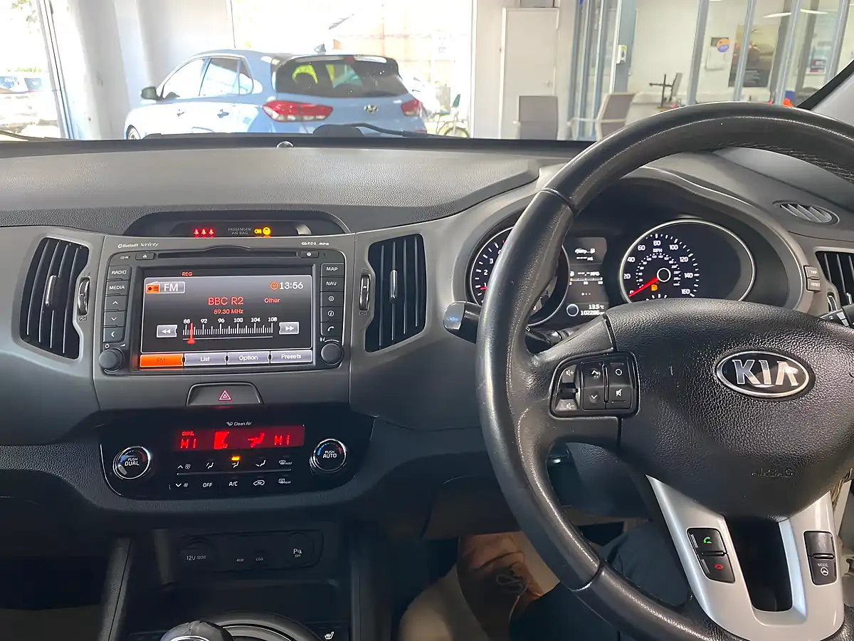 Used 2014 Kia Sportage White Edition White - Interior and Exterior details 13