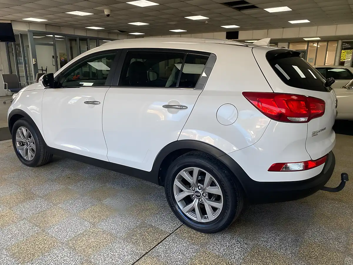 Used 2014 Kia Sportage White Edition White - Interior and Exterior details 5