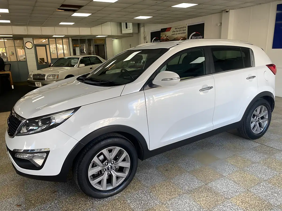 Used 2014 Kia Sportage White Edition White - Interior and Exterior details 7