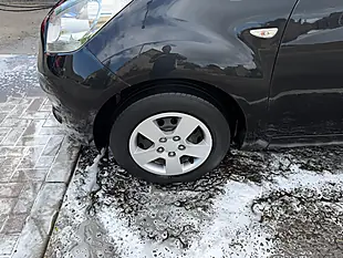 Used 2014 Kia Venga 1 Black - Interior and Exterior details 12