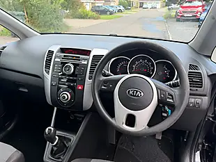 Used 2014 Kia Venga 1 Black - Interior and Exterior details 8
