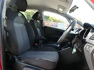 Used 2014 Kia Venga 1 Red - Interior and Exterior details 6