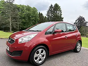 Used 2014 Kia Venga 2 Metallic Maroon - Interior and Exterior details 12