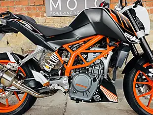 Used 2014 Ktm 390 Duke Abs White - Interior and Exterior details 7