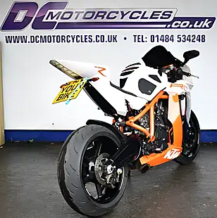 Used 2014 Ktm Rc 8 Final Edition Super Sports White - Interior and Exterior details 10