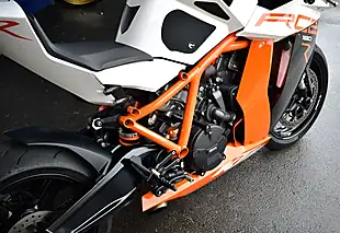 Used 2014 Ktm Rc 8 Final Edition Super Sports White - Interior and Exterior details 15