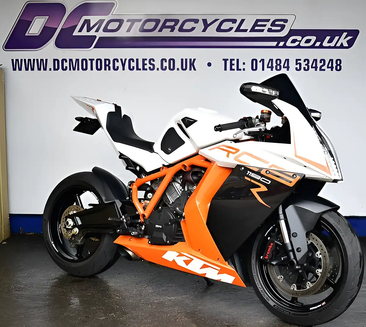 Used 2014 Ktm Rc 8 Final Edition Super Sports White - Interior and Exterior details 2
